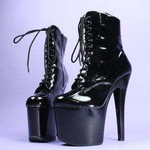 NWT Pleaser Heels Women Size 8 Black 7" Heel, 3 1/4" Platform Ankle Boot